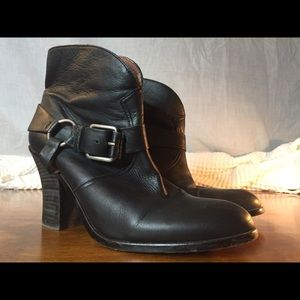 LUCKY BRAND Black Leather Harness Boots sz 10